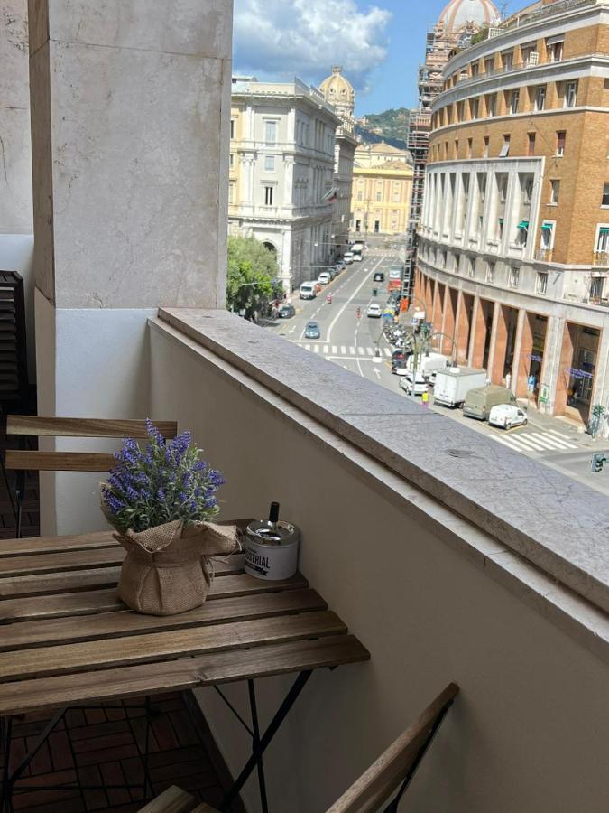 Piazza Dante 9 Genoa Center Town Appartement Buitenkant foto